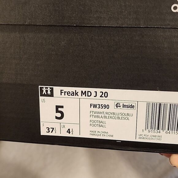 Adidas Bounce football cleats size 5 NWOT - Picture 6 of 6